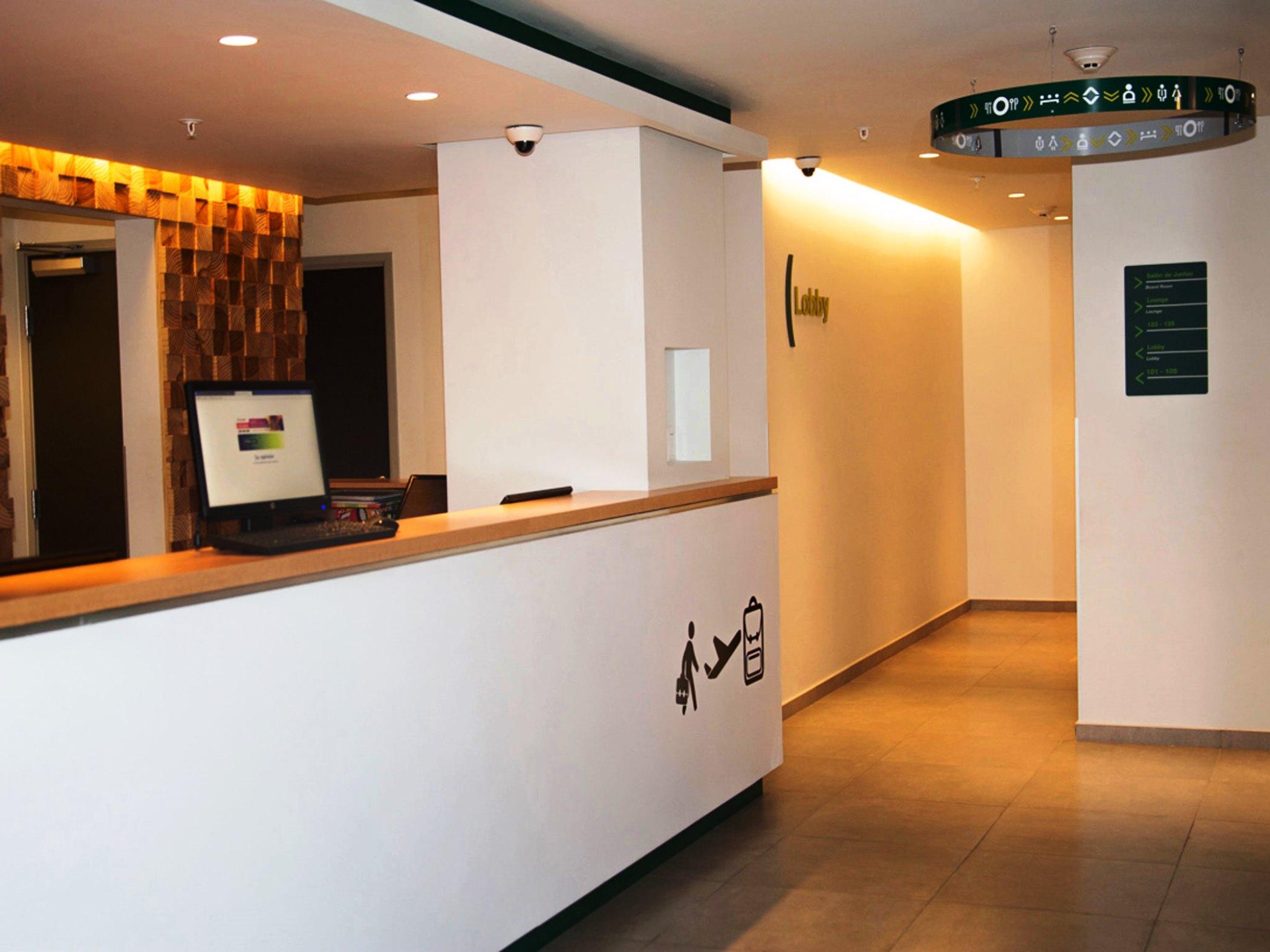 City Express Junior By Marriott Aguascalientes Centro Екстериор снимка