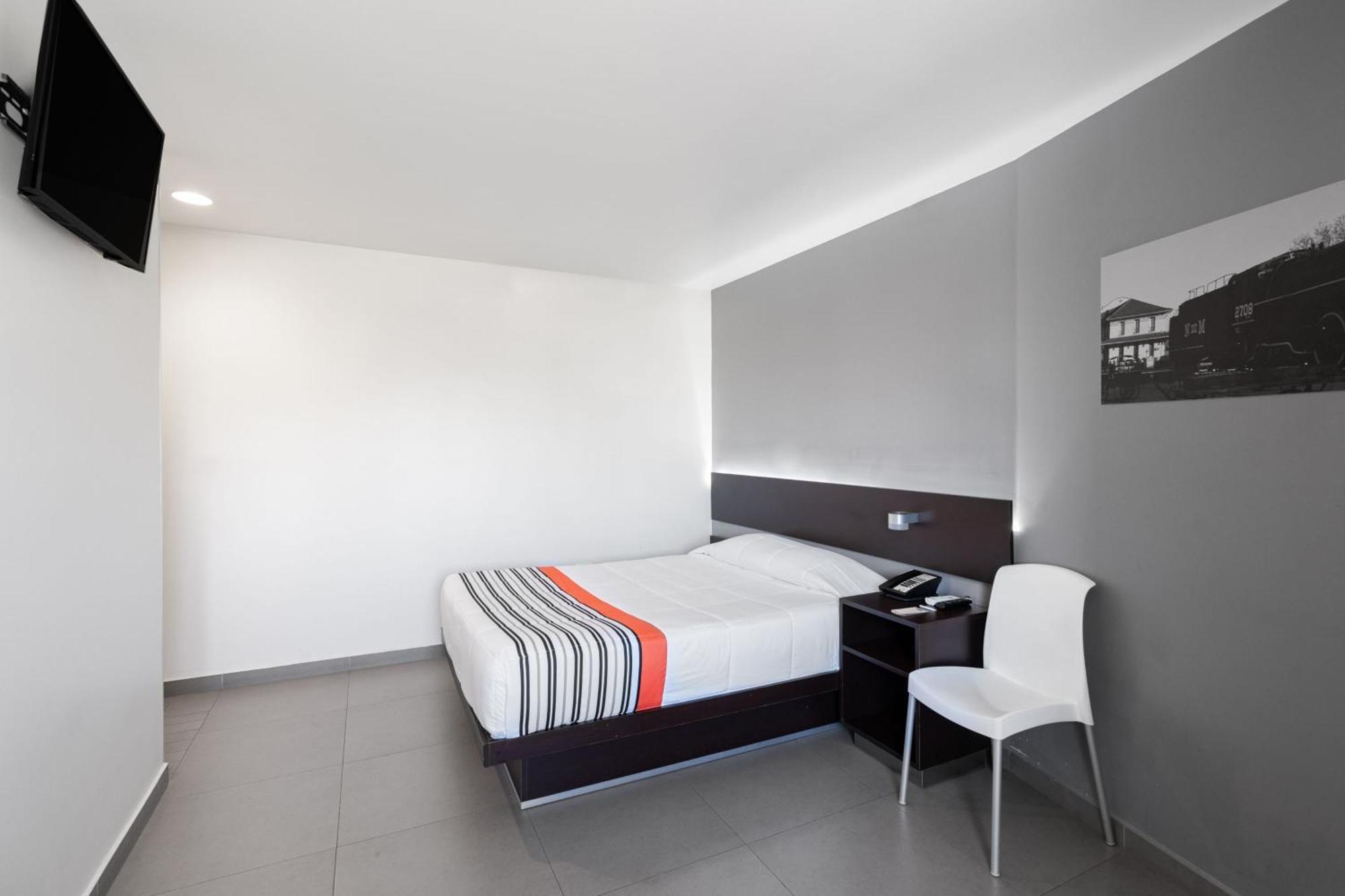 City Express Junior By Marriott Aguascalientes Centro Екстериор снимка