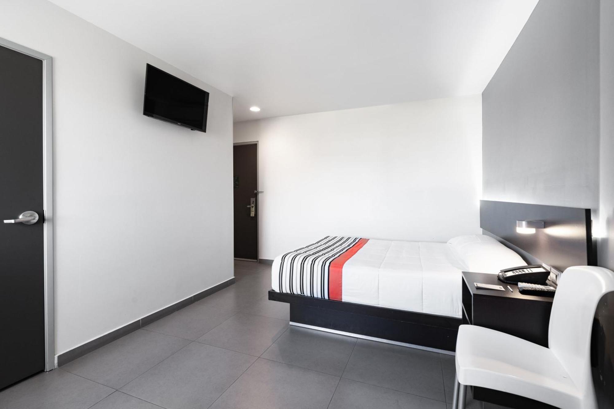 City Express Junior By Marriott Aguascalientes Centro Екстериор снимка