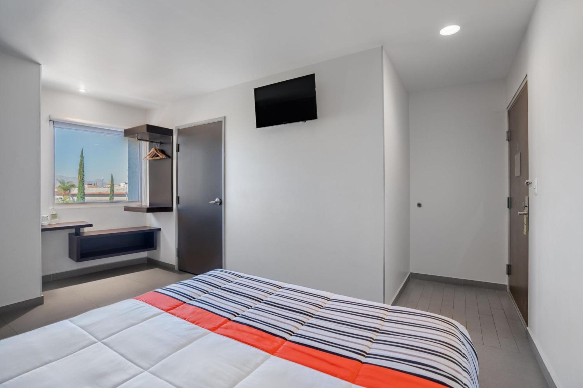 City Express Junior By Marriott Aguascalientes Centro Екстериор снимка