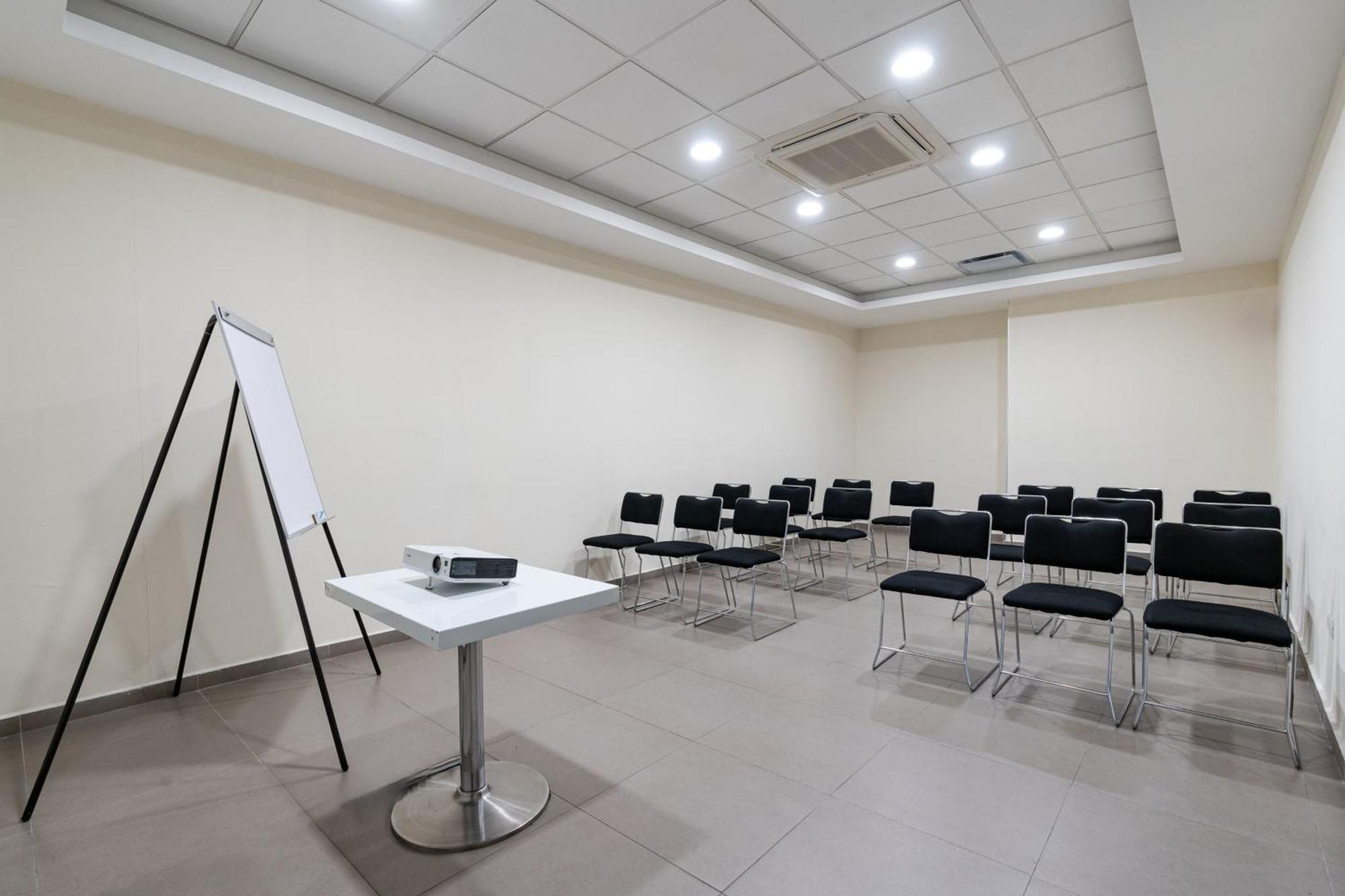 City Express Junior By Marriott Aguascalientes Centro Екстериор снимка
