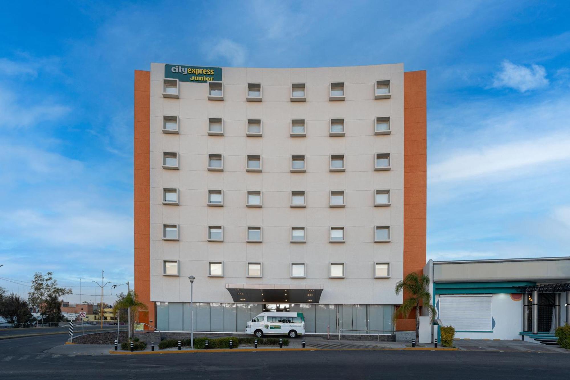 City Express Junior By Marriott Aguascalientes Centro Екстериор снимка